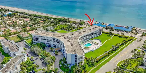 1300 S Highway A1a