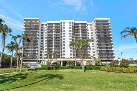 3420 S Ocean Boulevard S