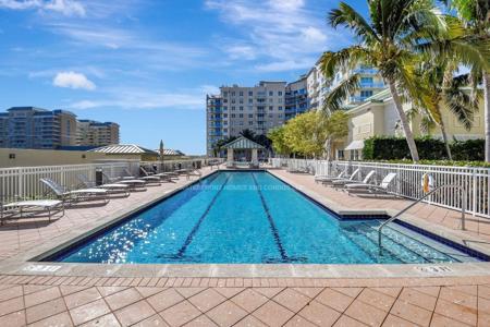 350 N Federal Highway