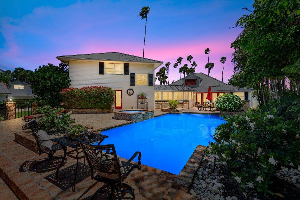 Image 2: 2-web-or-mls-DSC04831_dte