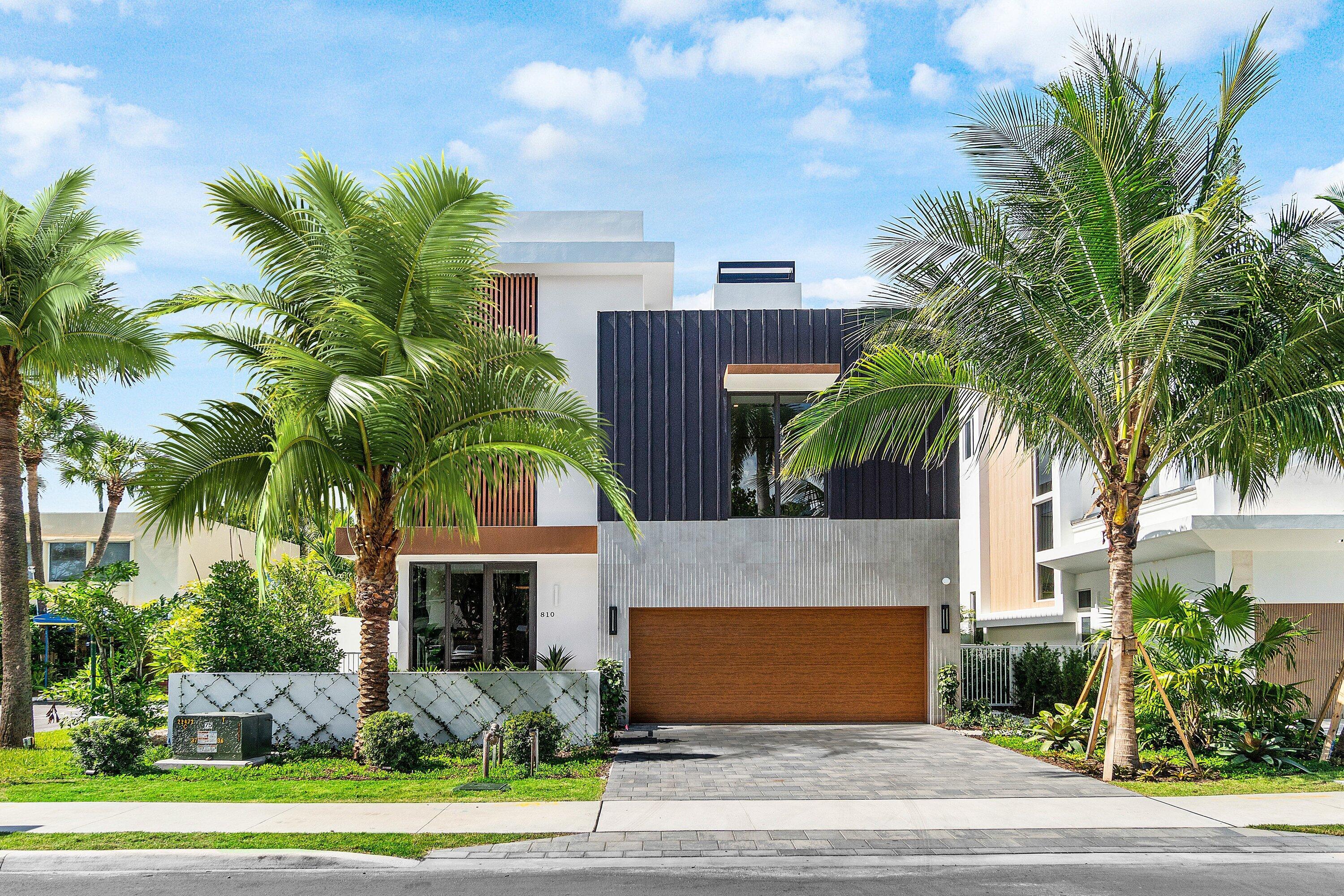 Image 2: 001-810PalmTrail-DelrayBeach-FL-33483-SM