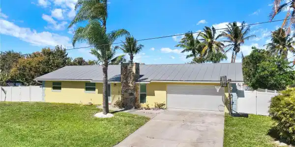 1902 MIMOSA Avenue
