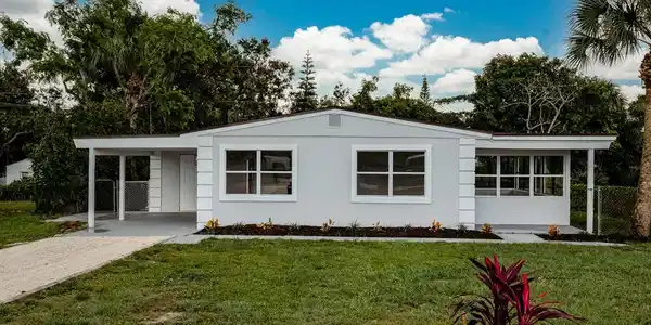 170 6th Court SW