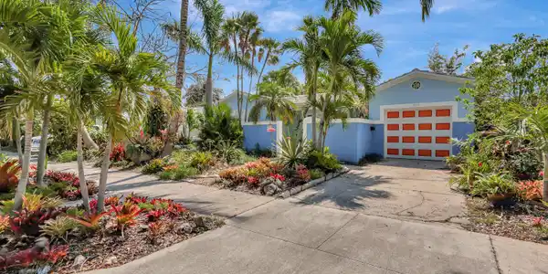 135 Harvard Drive
