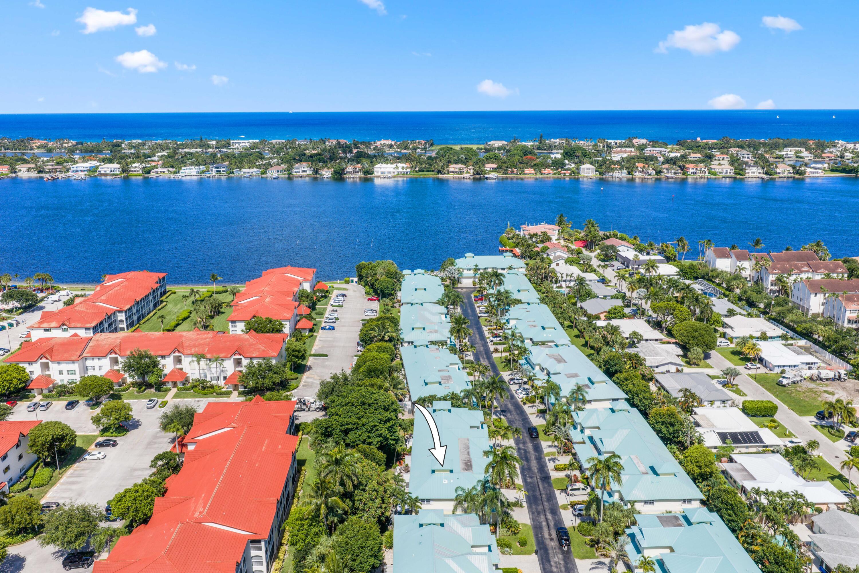 Image 2: 131 Barefoot Cove - 13