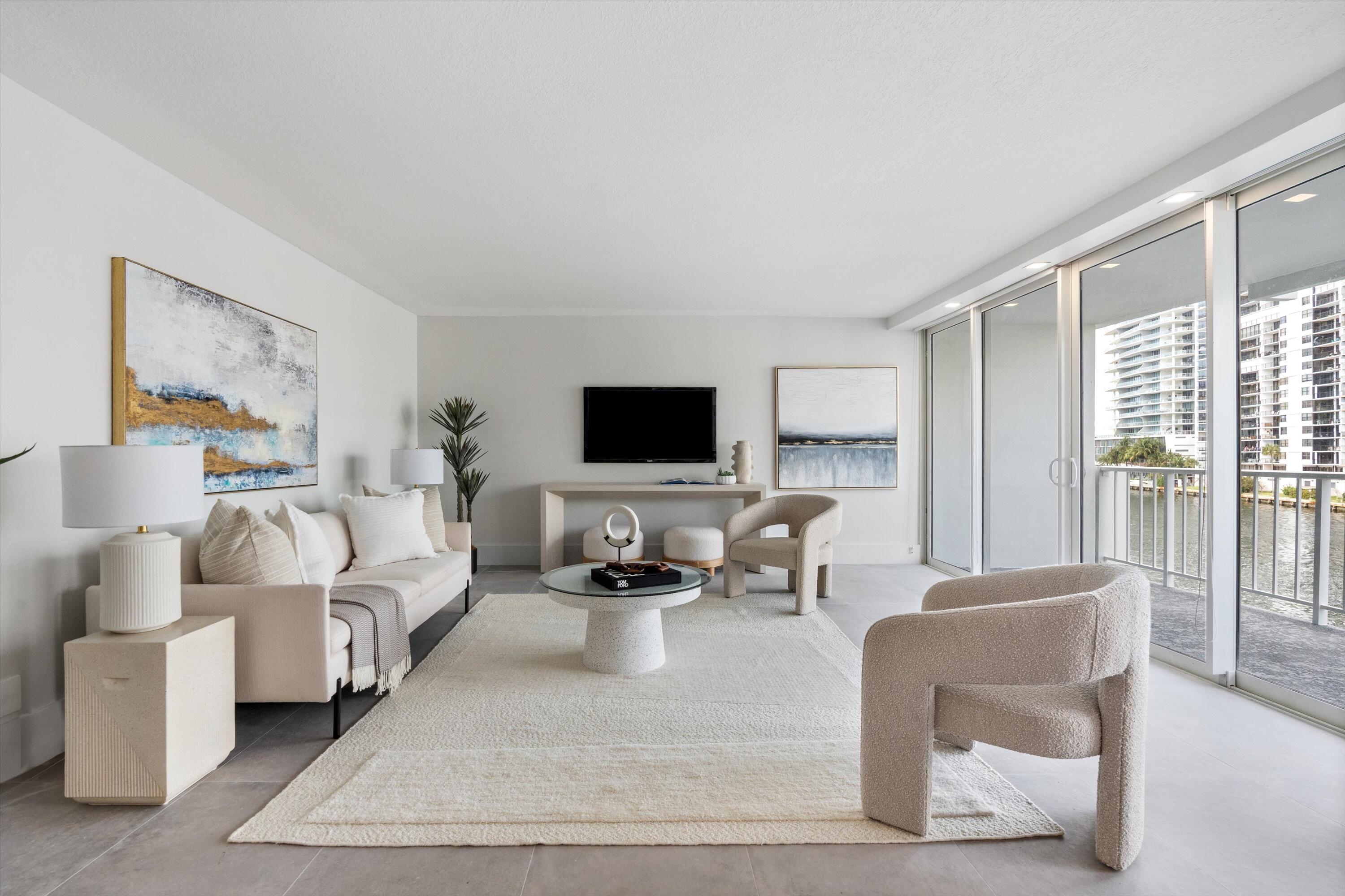 Image 2: Living Room