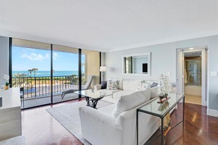 100 Ocean Trail Way