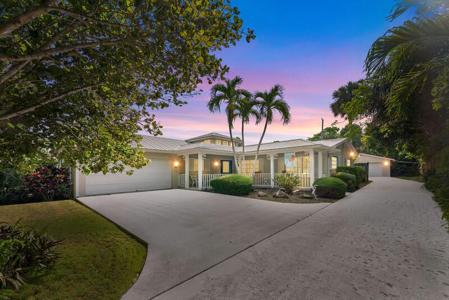414 S Atlantic Drive