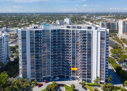 2841 N Ocean Blvd