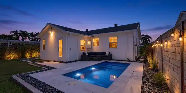 1309 N PALMWAY