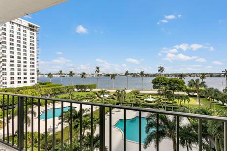 1801 S Flagler Drive