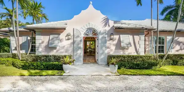261 El Dorado Lane