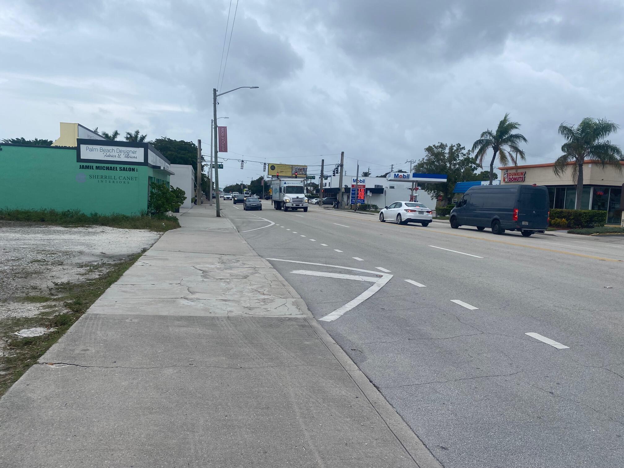 Image 4: Street Looking South