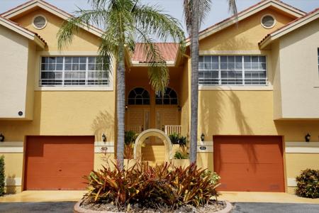 2121 S Ocean Boulevard