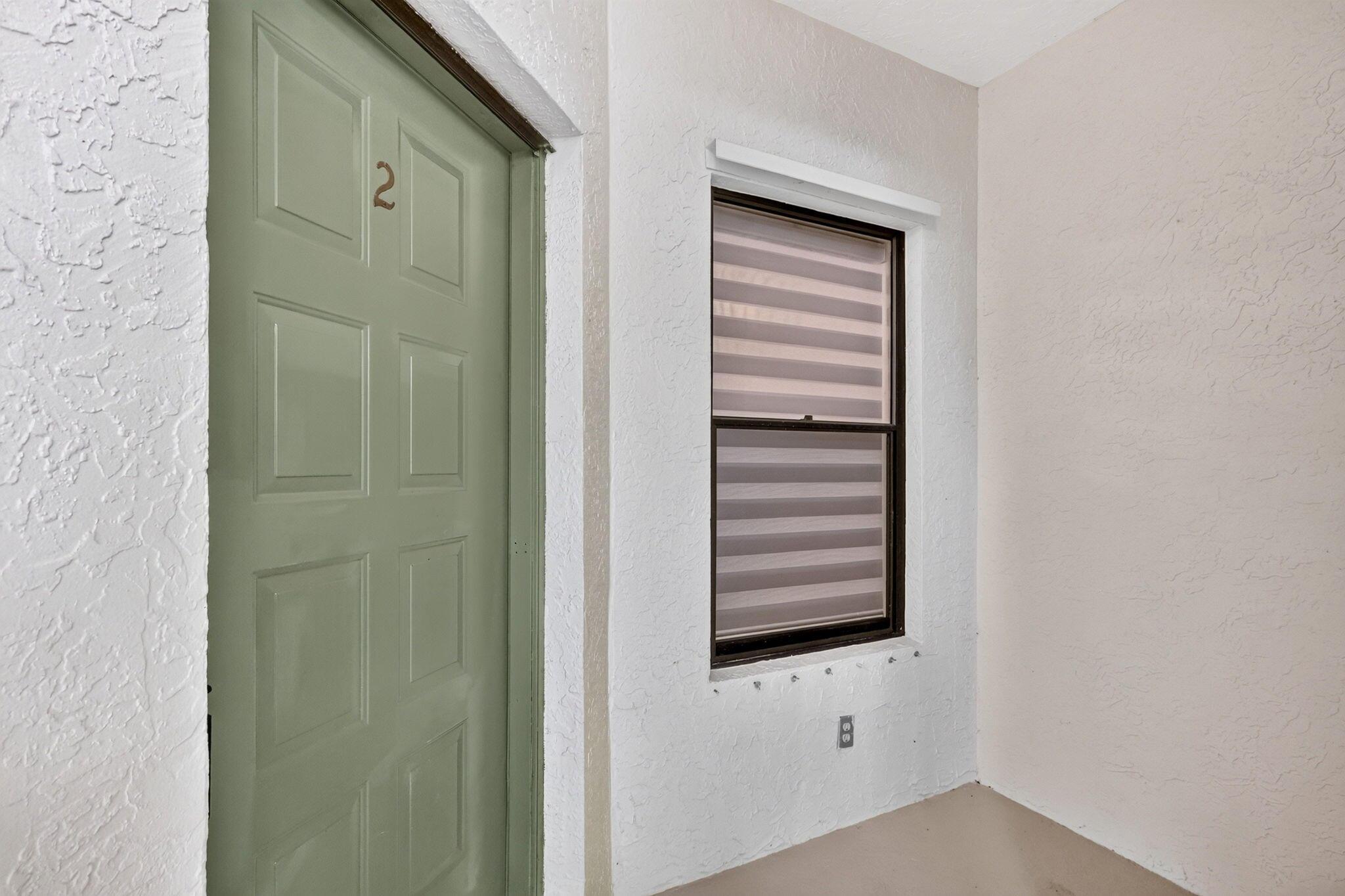 Image 4: FRONT DOOR