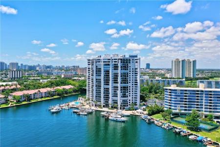 300 Three Islands Blvd