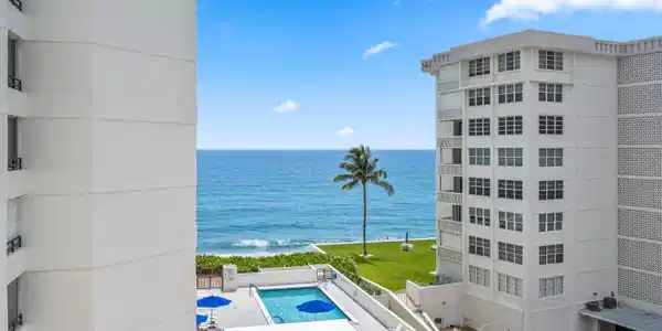3560 S OCEAN Boulevard