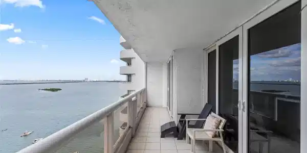 1717 N Bayshore Dr