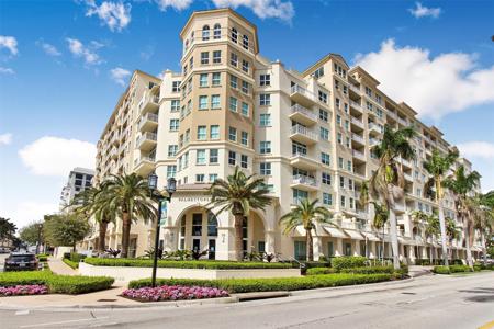 99 SE Mizner Blvd