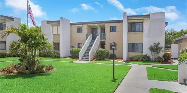1501 NE 13th Terrace
