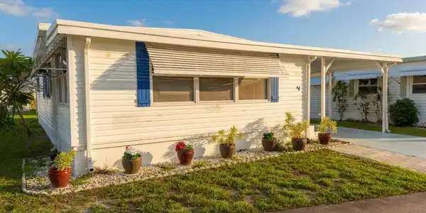 Image 4: The previous owners loved this house. You'll love