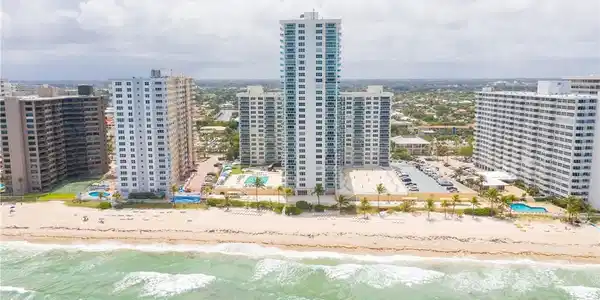 3900 Galt Ocean Dr