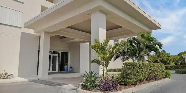 5049 N A1a