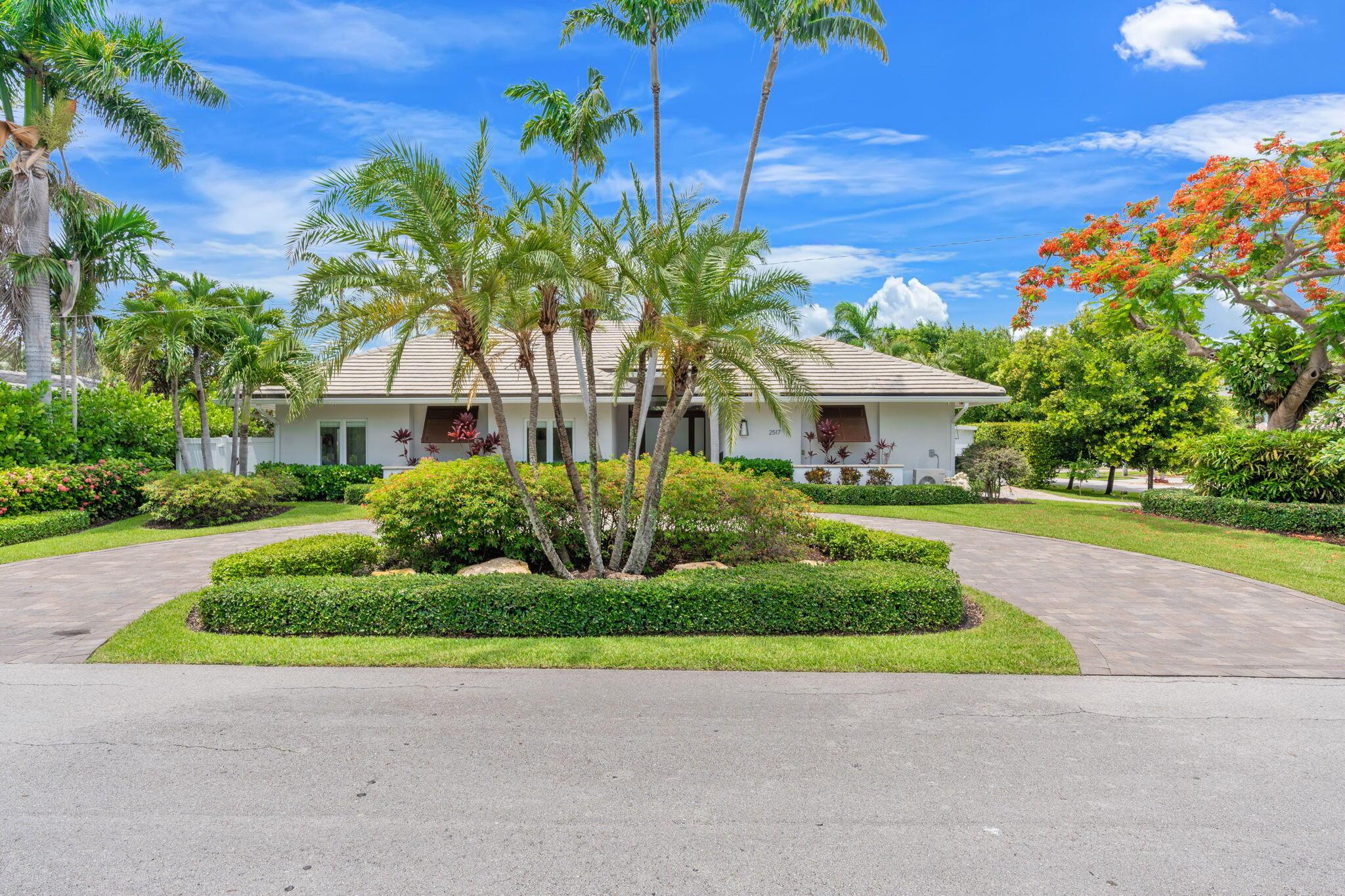 Image 2: 2-web-or-mls-2517 NE 13th St, Fort Laude
