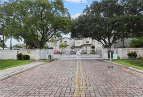 1900 Oceanwalk Ln