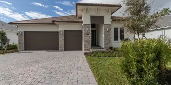 9321 Orchid Cove Circle
