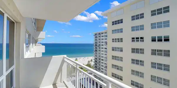 133 N Pompano Beach Blvd