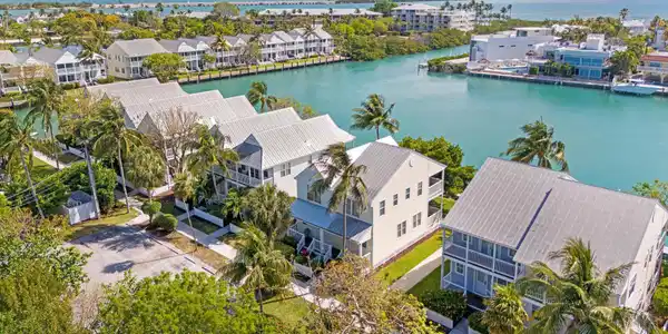 7051 Harbor Village Drive