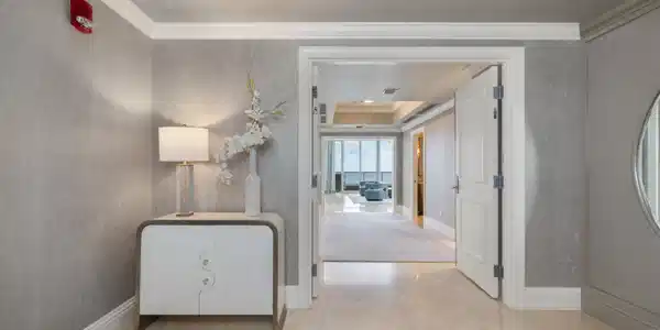 5050 N Ocean Dr Drive