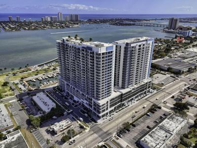220 Lake Shore Drive