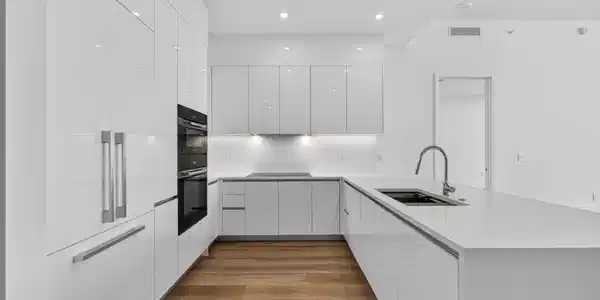 Image 4: 4-web-or-mls-5D1A7095