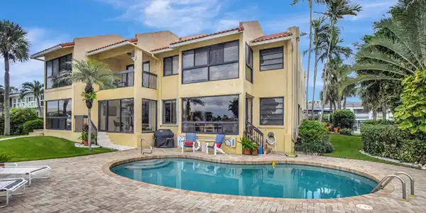 1015 Bel Air Drive