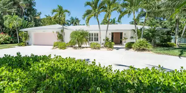 18742 Rio Vista Drive