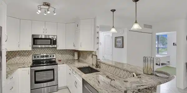 1000 Spanish River Rd