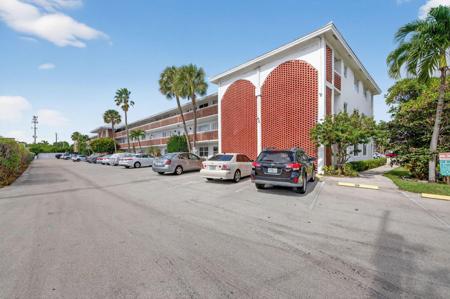 2050 NE 39th Street