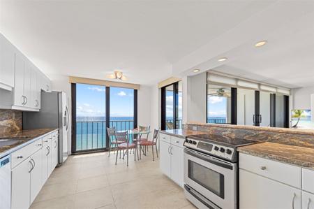 1905 N Ocean Blvd