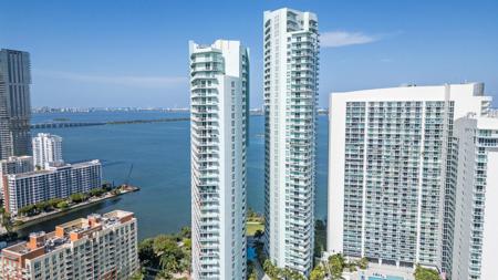 1900 N Bayshore Drive