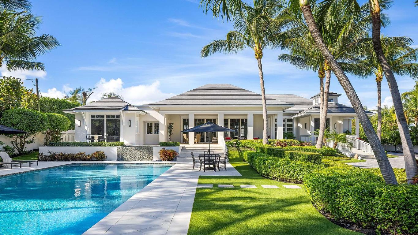 Image 3: 702 N Ocean Blvd (3)