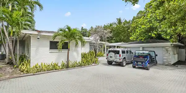 Image 2: 12 Sylvan Lane - 71.jpg-SMALL