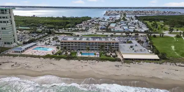 9800 S Ocean Drive