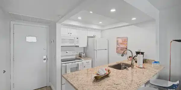 Image 4: 4-web-or-mls-004