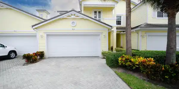 803 Mariner Bay Boulevard