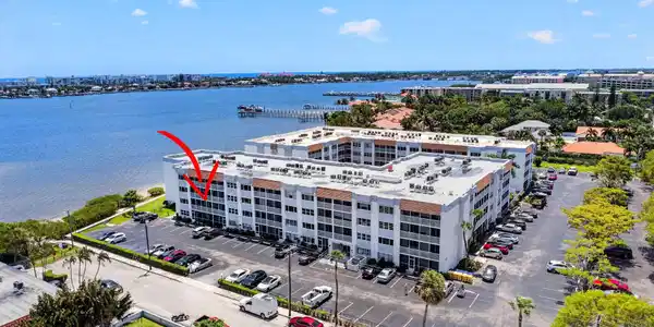 Image 3: 59-web-or-mls-DJI_0173