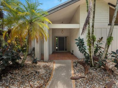 2111 Racquet Club