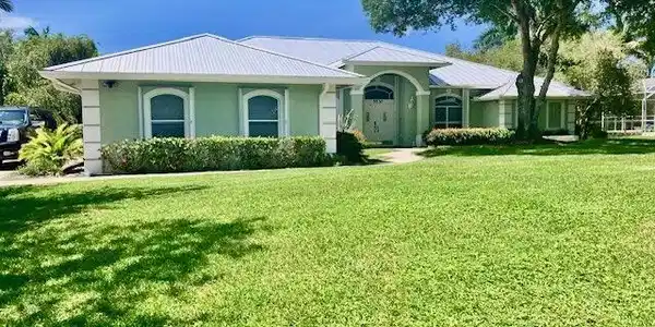 5530 SW Orchid Bay Drive