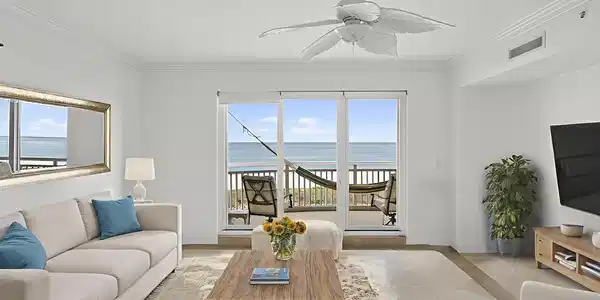3702 N Highway A1a